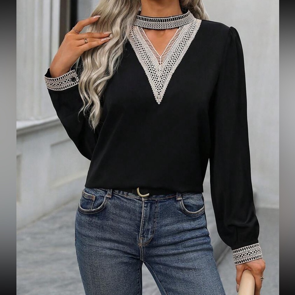 Boho Lace Trim Blouse - Picture 4 of 8